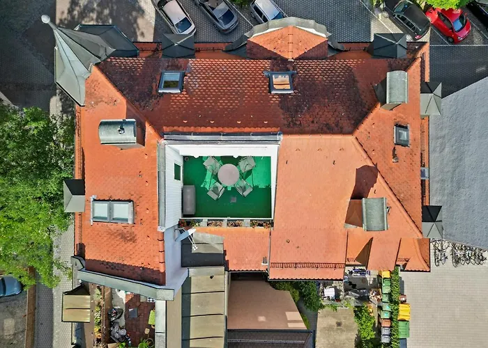 Apartment Stilvolle Wohnung: Private Dachterrasse - Zentral